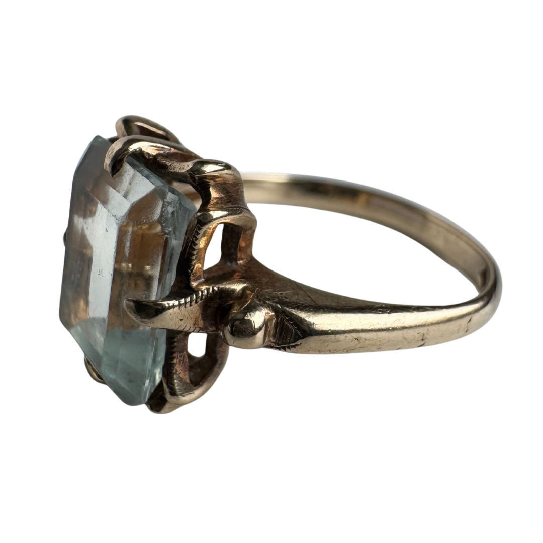 10K Gold Cocktail Ring