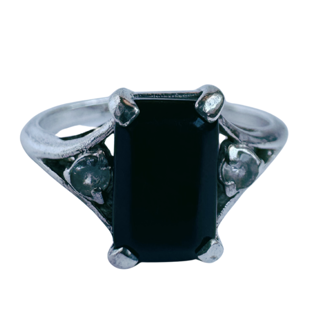 Black Gem Cocktail Ring