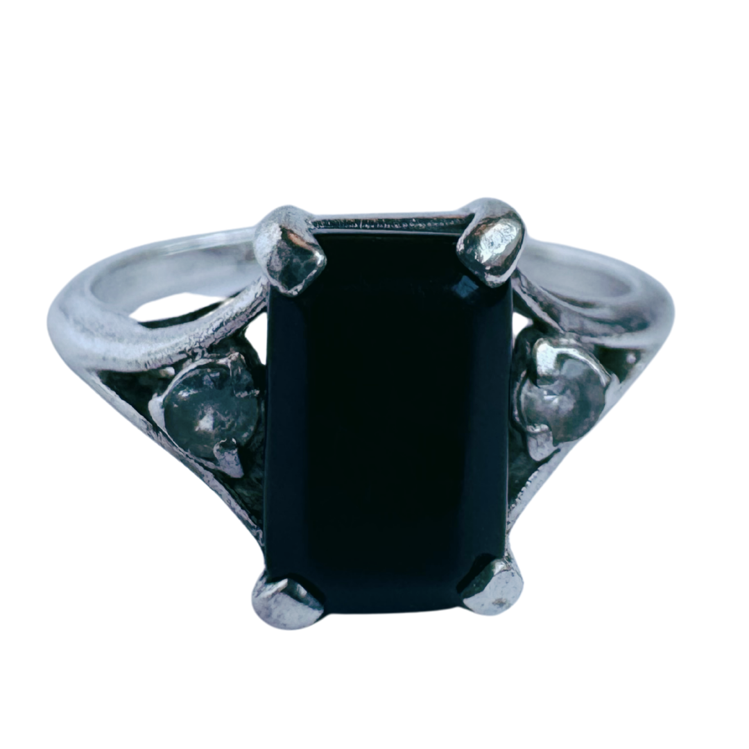 Black Gem Cocktail Ring